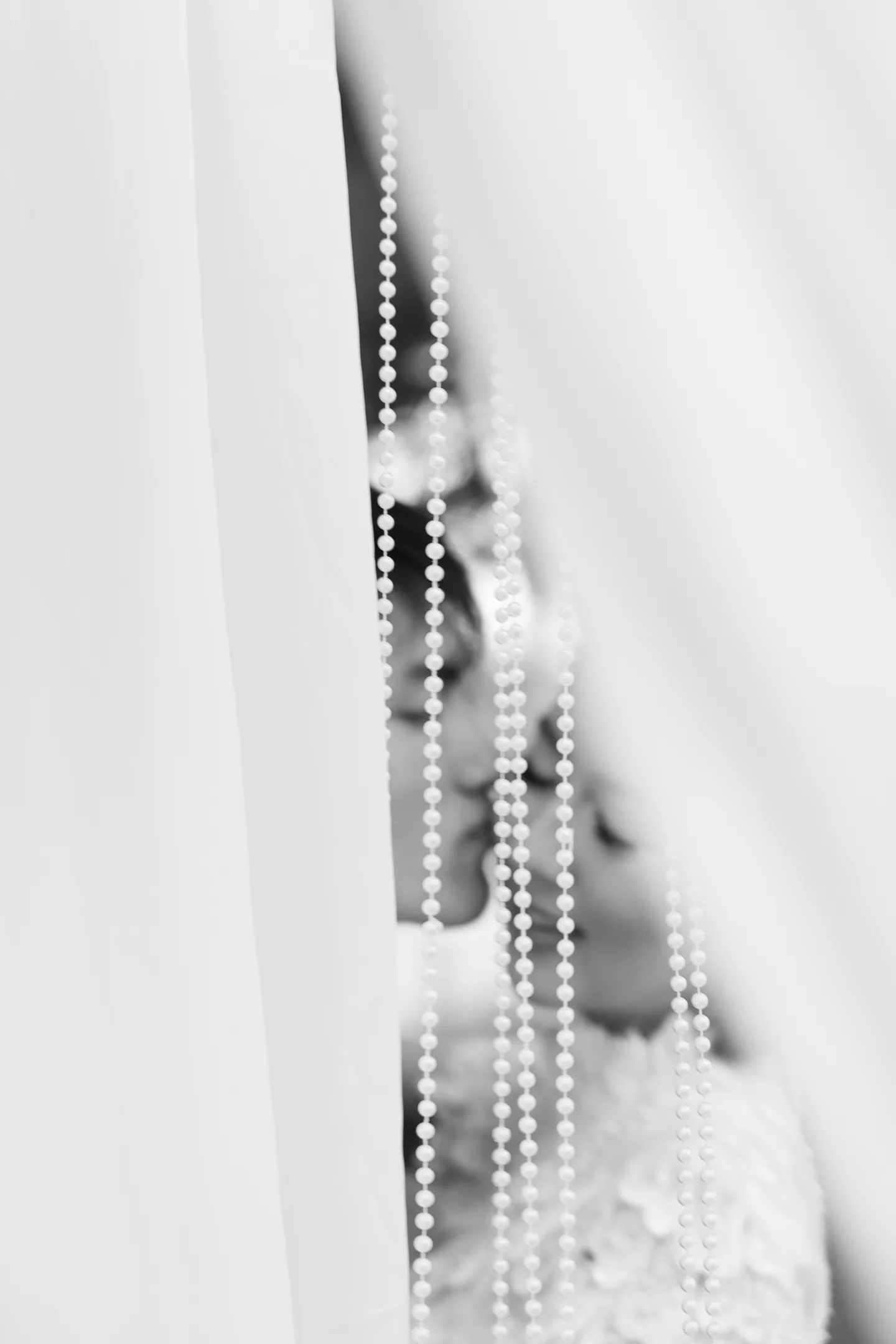 Ceremony detail at Le Domaine du Châtelier, France (photo 1)